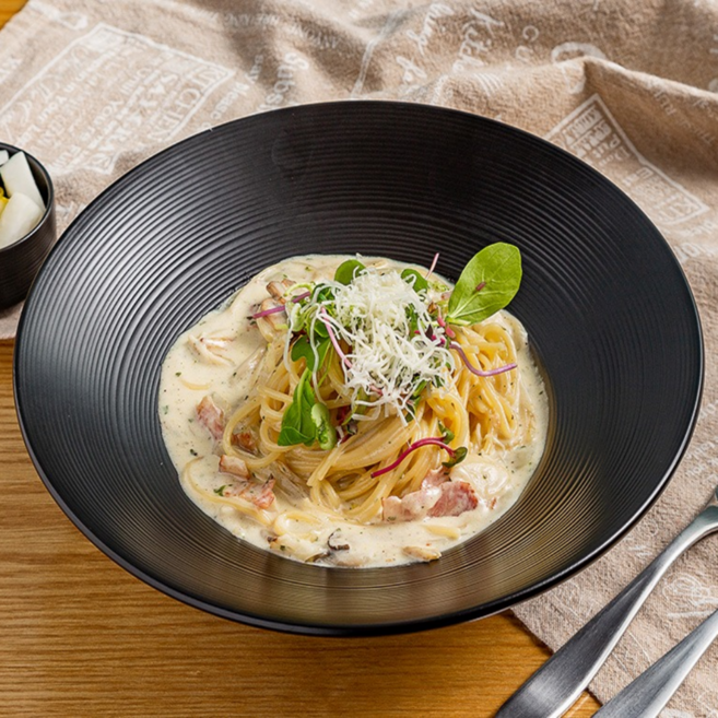 파스타이츠 베이컨 크림 파스타 550g 1인분 간편조리 HMR 밀키트 캠핑요리 홈파티 집들이음식, 2개