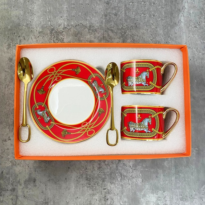 고급 찻잔 및 접시 세트 골든 핸들 로얄 도자기 티 파티 에스프레소 머그잔 2 가지 파인 본 차이나 커피 컵, 10.9, 1개