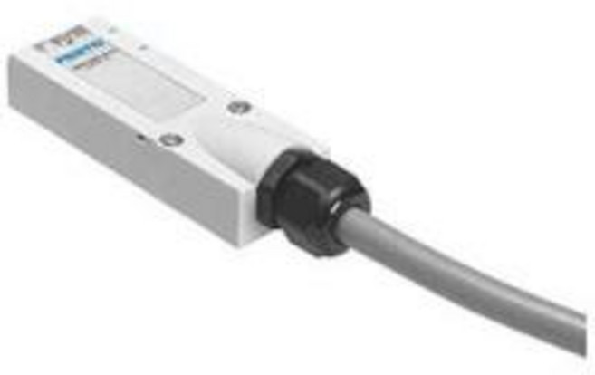 FESTO VMPA-KMS1-8-5 533196 VMPA-KMS2-24-10-PUR 533503 VMPA-KMS2-24-2 5-PUR 533501 케이블 연결, 1개