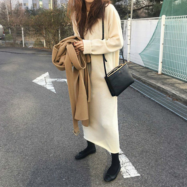 밍키베베 여성 라운드 롱 니트 원피스