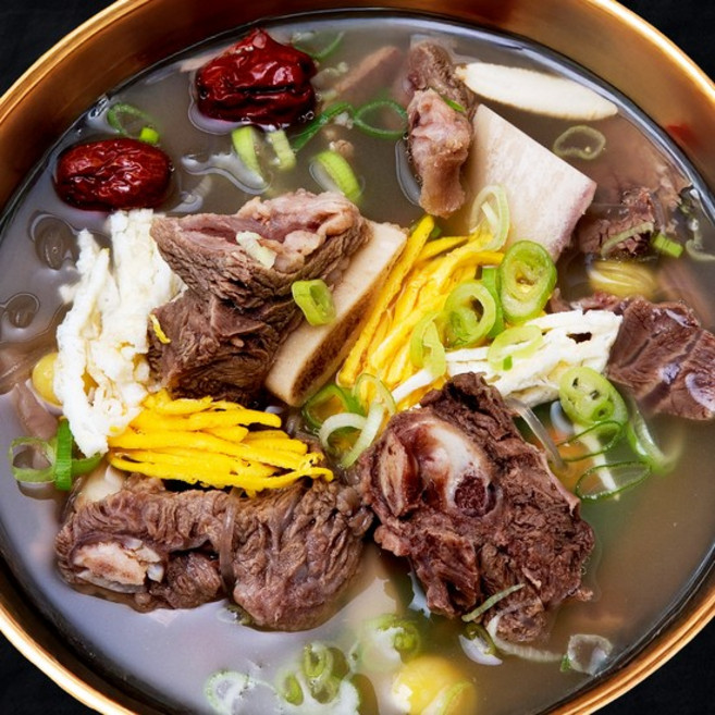 가마솥 소갈비탕 대용량 2.5kg 맑은 수제 소갈비뼈 직화 갈비탕 4인