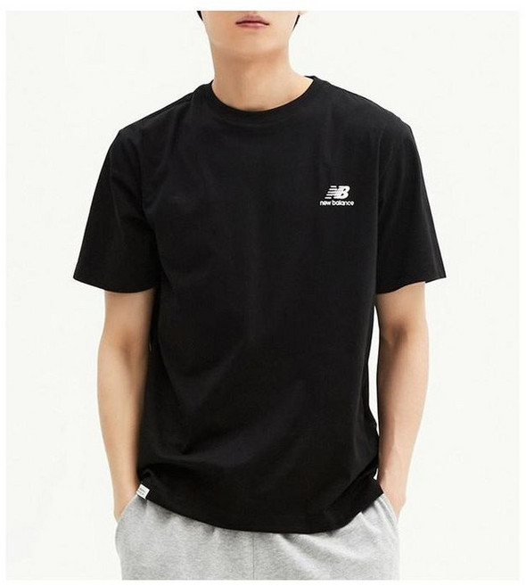 뉴발란스 UNI 스몰로고 반팔티 NBNEE21013 블랙