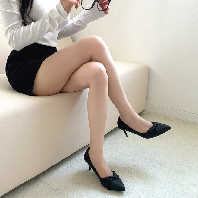 러블리디 빅토리아 트위스트 스틸레토 데일리 심플 8cm 하이힐