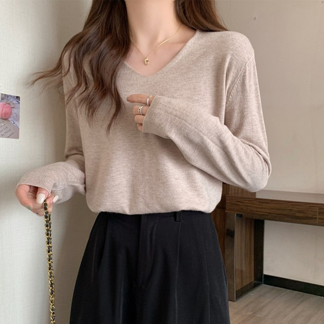 여성 브이넥 긴팔 니트 얇은 간절기 데일리 이너룩