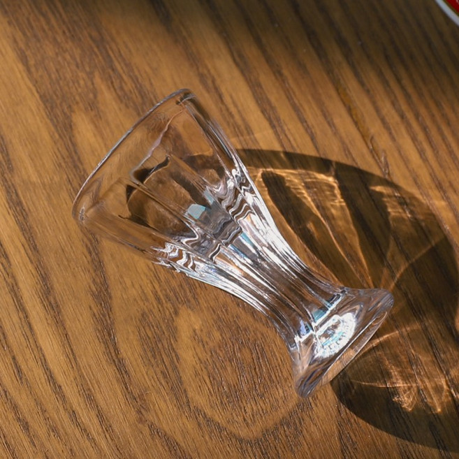 트로피 모양 미니 한입 소주잔 술잔 10ml, 1개, 9000-1 트로피 미니 소주잔 10ml