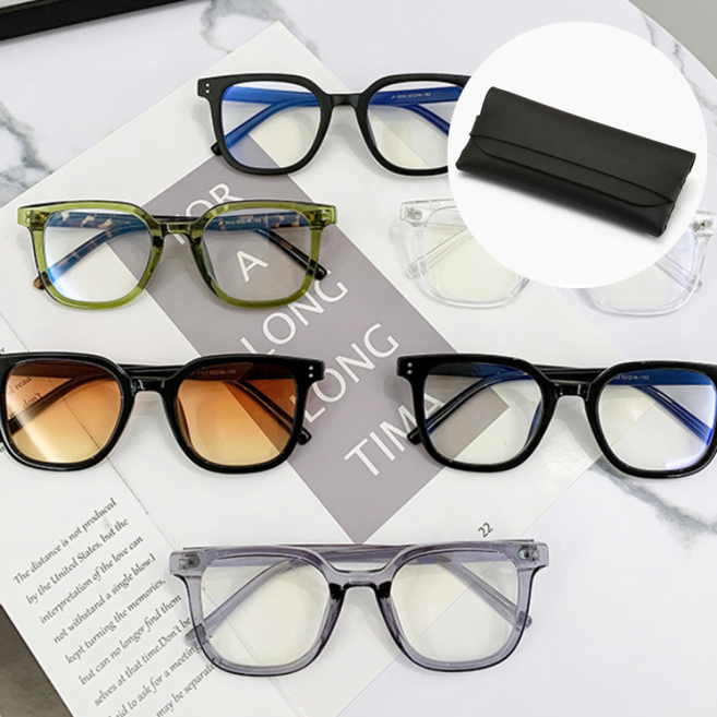 가벼운 긱시크 뿔테 안경 +케이스
