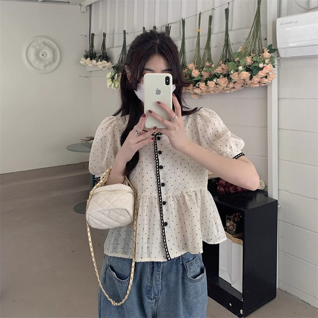 러블리 도트 퍼프소매 블라우스 배색 단추 여름 반팔 여성 티셔츠