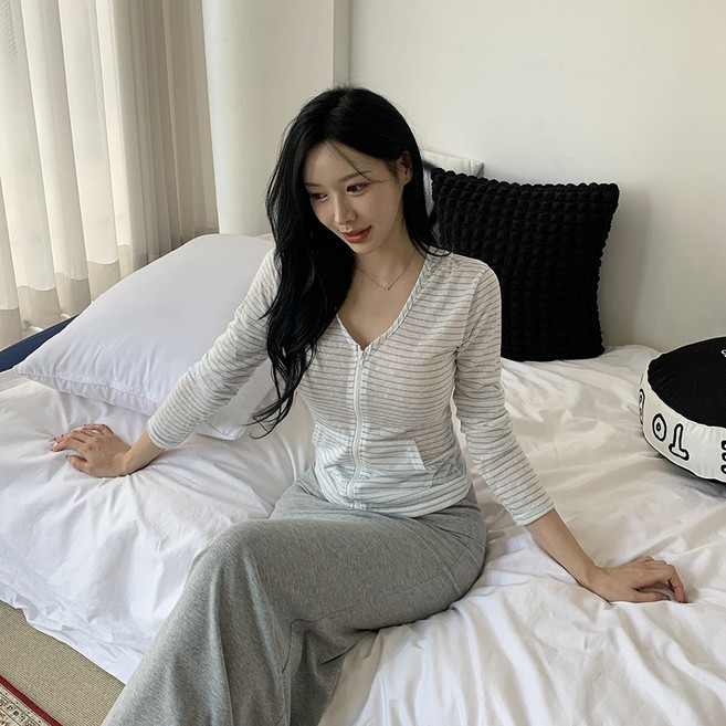 [후들후들/2col] 라니 여리핏 시스루 단가라 스트라이프 후드 집업