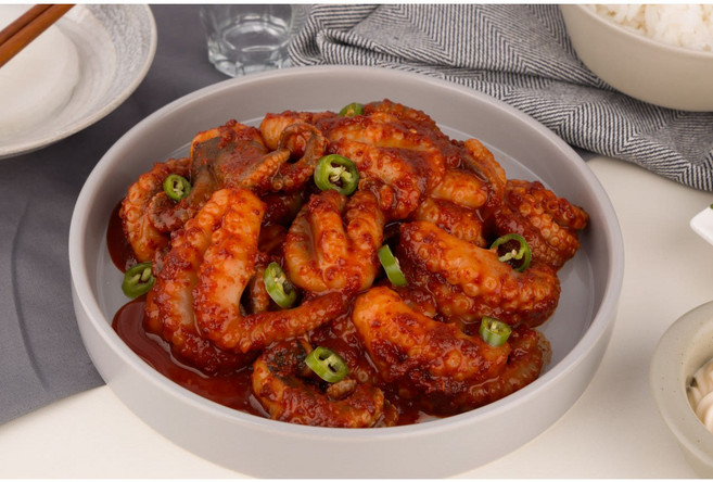 [할인특가] 미스터쭈 양념쭈꾸미 볶음 밀키트 500g, 1개