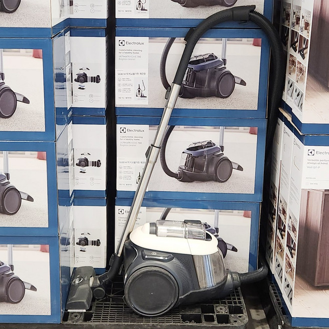 코스트코 일렉트로룩스 진공청소기 얼티밋홈 700 쉘 화이트 EFC71510 초강력 업소 가정용