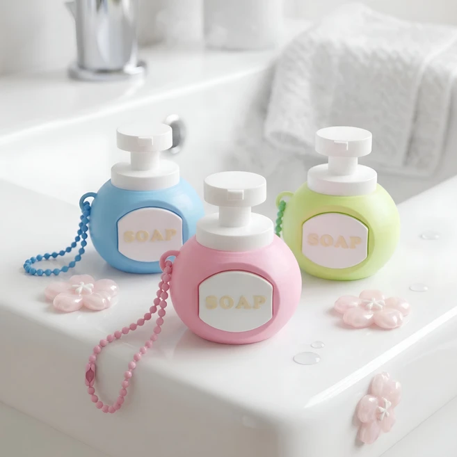 핸드워시 클리커 키링 손소독제 비누 SOAP 학생 학교 연인 친구 선물 졸업 유치원, 핸드워시 클리커 키링 ( 딸기 ), 크림치즈축, 핸드워시 클리커 키링 ( 딸기 )_크림치즈축 - 쿠팡