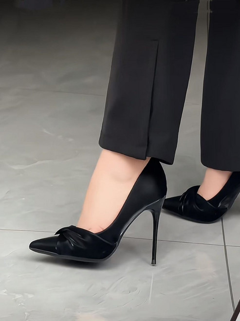 法式尖頭細跟高跟鞋