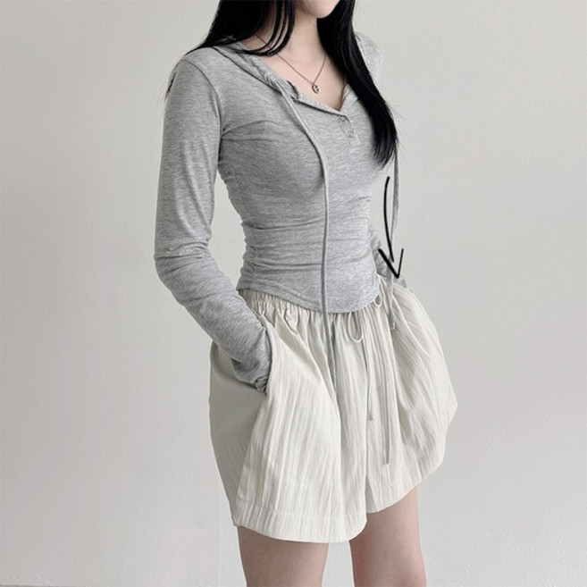 [살안타템/장마시즌템] 베디 스냅 버튼 밑단 굴림 후드 슬림 티셔츠