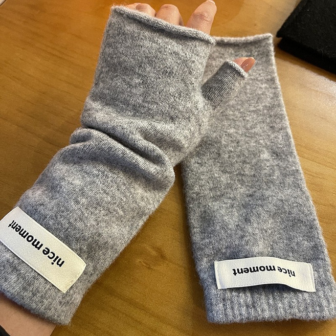 [재고 정리 세일]여성 겨울 보온 니트 반장갑 반지 손가락 노출 학생용 타이핑 장갑