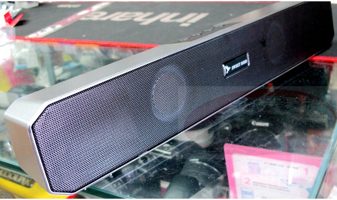 SWEET BIRD 劇院級藍牙音響 Sound Bar 無線連接 多種音源輸入 LED七彩燈光, 灰銀, SB-200