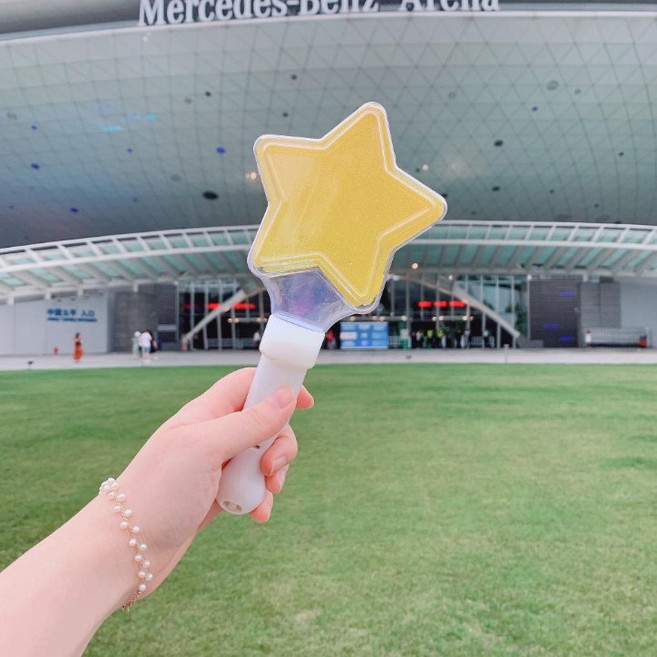 【朵菲氣球】星星加油棒 LED發光棒 演唱會燈光棒 手持燈 派對發光棒 星星髮箍 演唱會手持棒 手拿棒 發亮棒, 1個, 星星加油棒