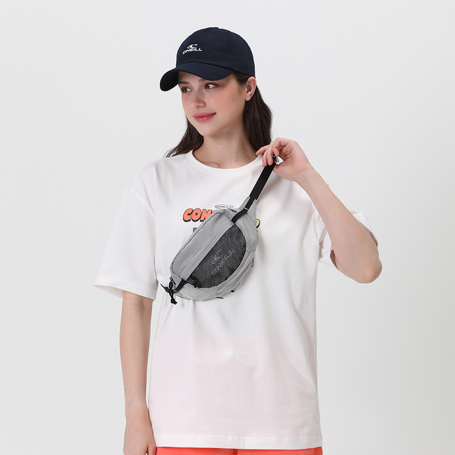 오닐 (O'NEILL) NC동아쇼핑점 남녀공용 휴대폰가방 러닝가방 산책가방 운동가방 생활방수 미니힙색 슬링백 실버그레이 OUBAM2158