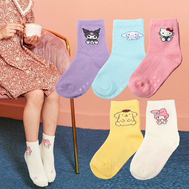 산리오 아동 중목양말 5켤레 세트