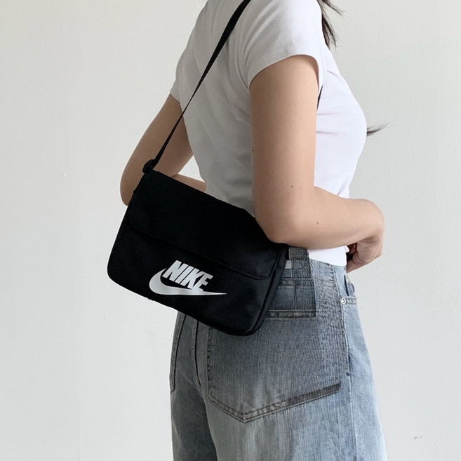 [국내매장판] 나이키 스테디셀러 미니 백 가방 데일리 크로스백 남녀공용 블랙
