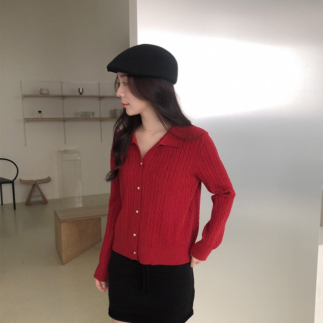 Twenty 最常穿那件--歐膩親膚POLO領金釦針織上衣 2502063