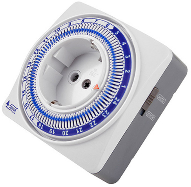 서준 24시간 타이머 멀티탭 타임 스위치 전기 콘센트 플러그일체형-교회 천주교 사찰 학교 병원 약국 학원 커피숍 미용실 식당 카페 이발소 네온사인 간판 정수기 자판기 십자가, 1개