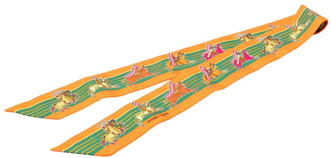 에르메스 중고 2010-2026 파니 라 샤르 포니 트윌리 실크 스카프