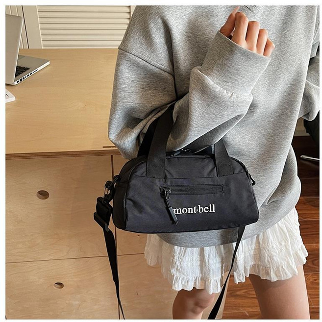 mont-bell 日系輕量化尼龍斜挎保齡球包, 黑色