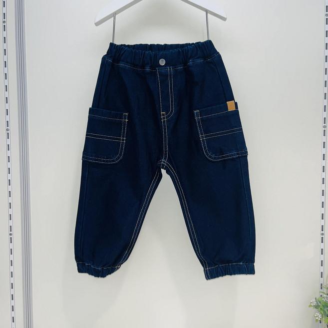 아가방(야탑점) 60%SALE 이쁜 디자인에 신축성이 좋아 편안한 조거바지입니다~