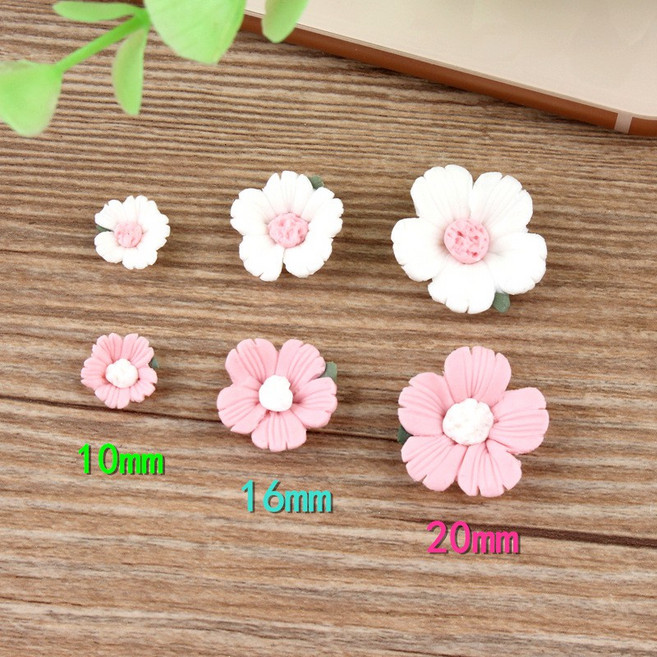 【微景小舖】仿真花 迷你小雛菊(單入)微景觀居家裝飾園藝造景 拍攝道具擺飾 場景佈置 療癒小物 DIY髮飾配件, 白色,16mm(5入), 1個