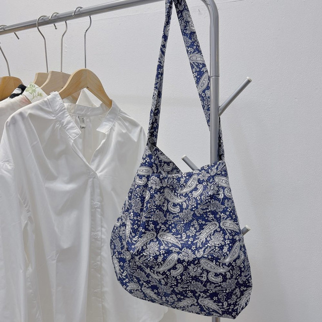 와이엔이 연예인 플라워 에코백 캐쥬얼 심플 꽃무늬 숄더백 크로스백