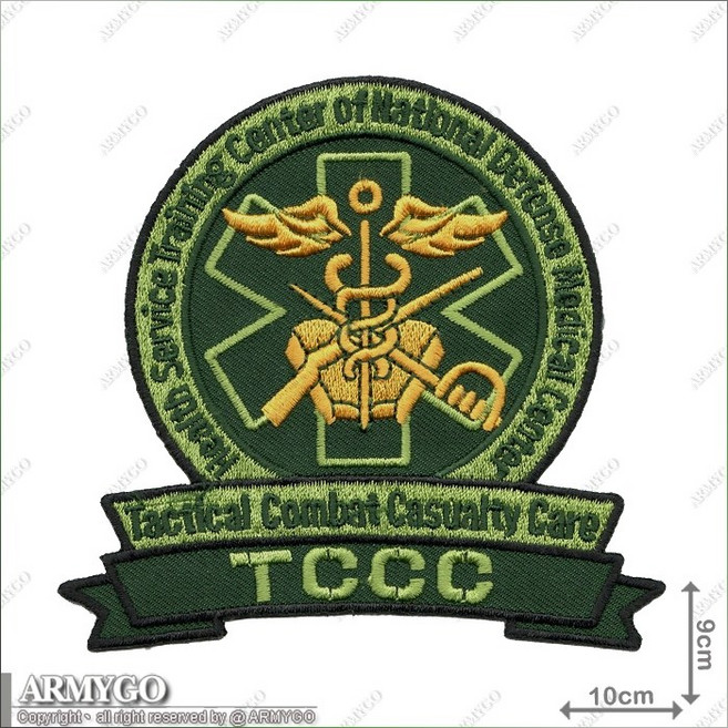 ARMYGO 戰傷救護TCCC臂章(背面已加車(刺面)魔鬼氈), 1個