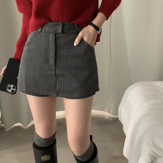 IBOY UGIRL XU0009C 여성 여름 스트라이프 미니 스커트 치마바지 슬림핏 허리잘록 골반 치마