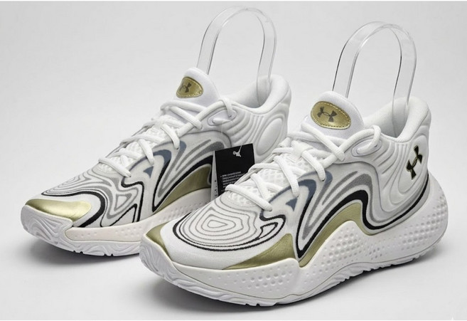 [언더아머_스포츠] 기능성 농구화 스펀6 미드 Micro G 쿠셔닝 TM3027647 경량 쿠션 농구슈즈 커리