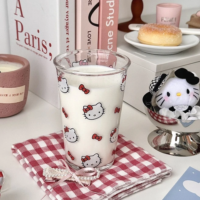 헬로키티 유리 컵 키티 프린트 대용량 커피 컵 우유 컵, 1세트, 레드Kitty+유리빨대 - 쿠팡