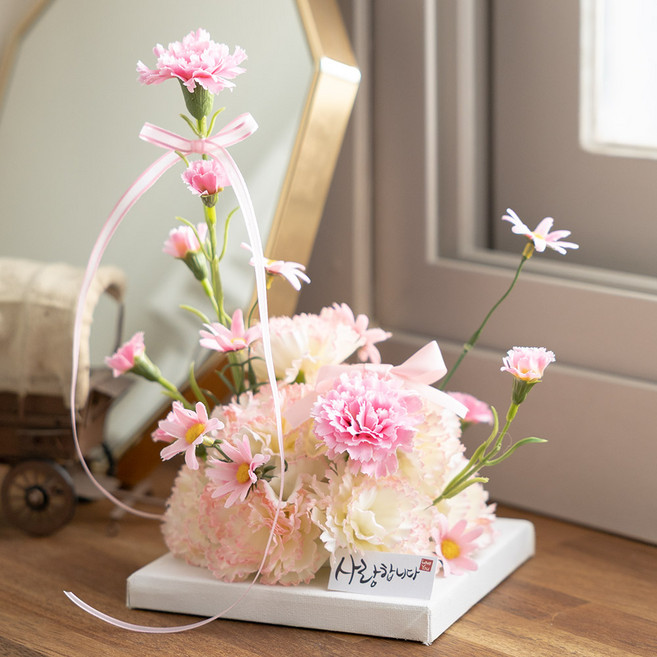 어버이 감사 핑크 카네이션 조화 케이크 23x26cm 꽃 어버이날 스승의날 테이블 장식 선물 행사 소품, 단품