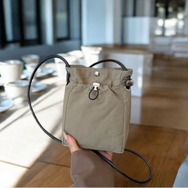 여성 미니 핸드폰 가방