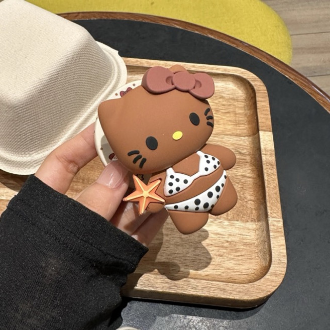 맥세이프 비키니 태닝 키티 그립톡 - 하와이 수입 일본 산리오 선물 아이폰 갤럭시 헬로 키키, 1개