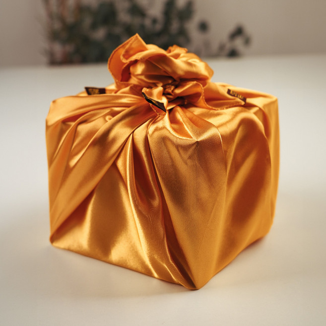 금색 복 보자기, 1개