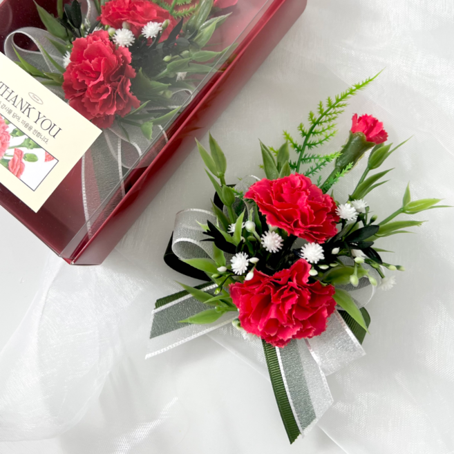 마음메이드 카네이션 브로치 코사지 조화 어버이날 스승의날 선물, 1개, 레드