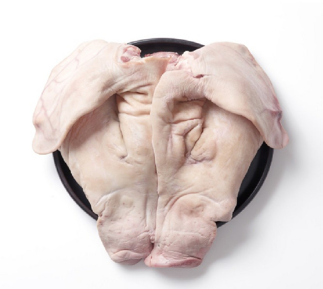 발골 생돼지머리 국내산 냉장 머리고기 뼈없는 부속 고기 관찰레 뽈항정 한마리 [돈수성찬], 2.8kg, 1개