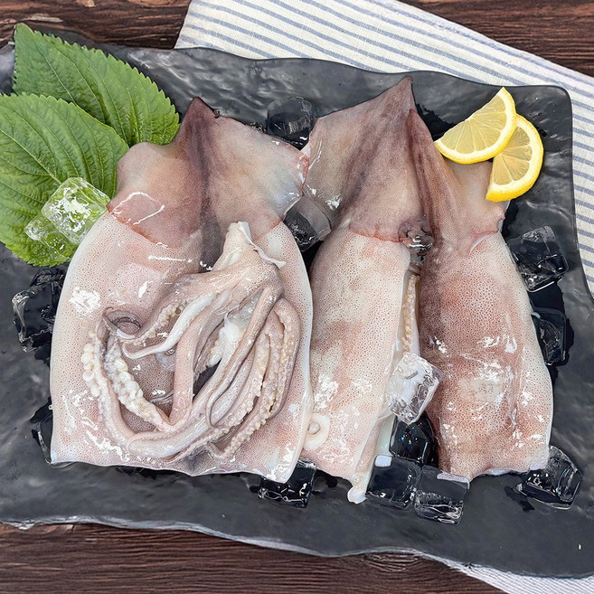 피터씨마켓 국내산 손질오징어 700g 1개