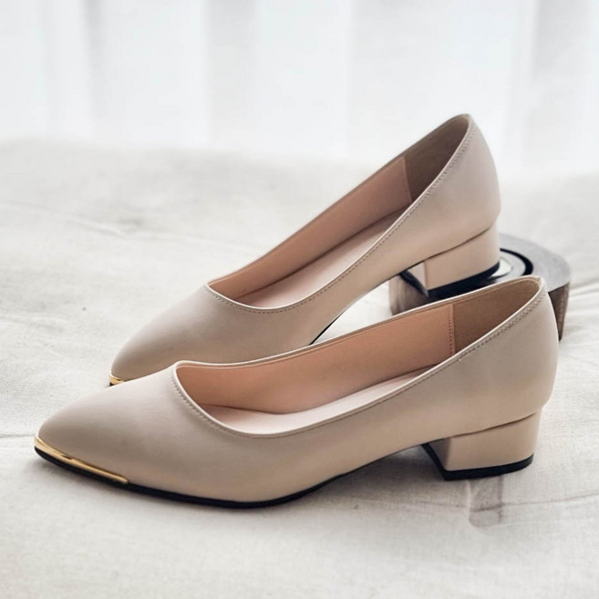 가이아슈 국내제작 발편한 빅사이즈 여성 골드 장식 베이직 펌프스 3cm 구두
