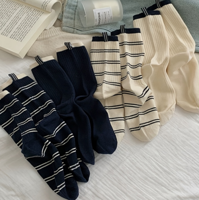 데일리 유니섹스 스트라이프 미드캡 중목 양말 부드럽고 통기성 좋은 캐주얼 크루 삭스 4P세트
