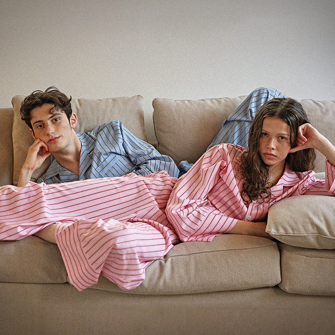 오셀픽 스탠다드 뉴욕 긴팔 파자마 세트 여성 남성 잠옷 커플 홈웨어