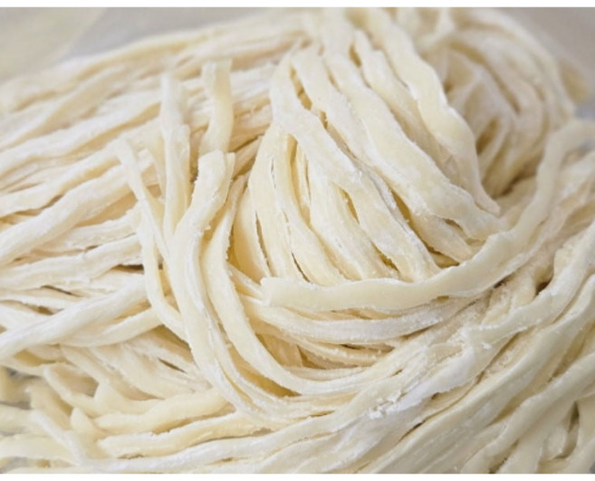 유정식품 칼국수 생면 업소용 가정용 칼국수면 정통생칼국수, 1개, 1kg