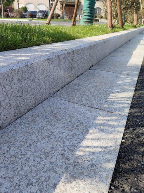 화강암경계석 화단 정원 도로경계석 원예 디딤돌 벽돌, 10x10x1.8 가격 문의