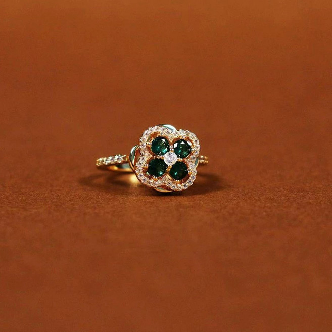 Ramlove 18K 여성 일상 회전 네잎클로버 반지 WUYOU-SS026