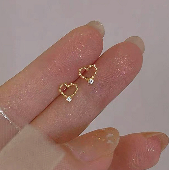 [바네코] 925실버 은침 미니하트 여성 귀걸이