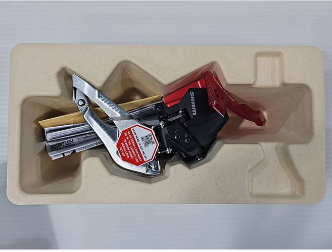 SRAM RIVAL E1 AXS 無線電子前變速器，精準變速，輕量耐用，提升騎乘體驗, 1個