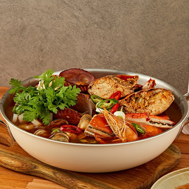 100% 국내산 해물 가득 초간단 냉동 프리미엄 전복 해물탕 꽃게탕 밀키트, 1개, 1kg